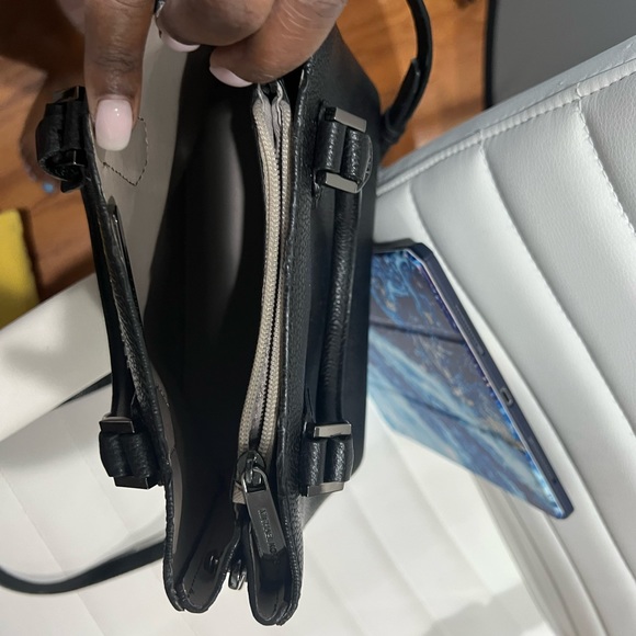 Small Michael Kors crossbody bag - Picture 5 of 7